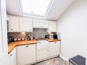 Photo 9- click for photo gallery